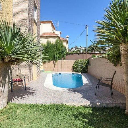 Habitaciones En Casa Centrica Con Piscina Almuñécar Eksteriør bilde