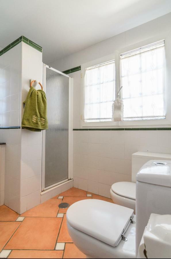 Habitaciones En Casa Centrica Con Piscina Almuñécar Eksteriør bilde