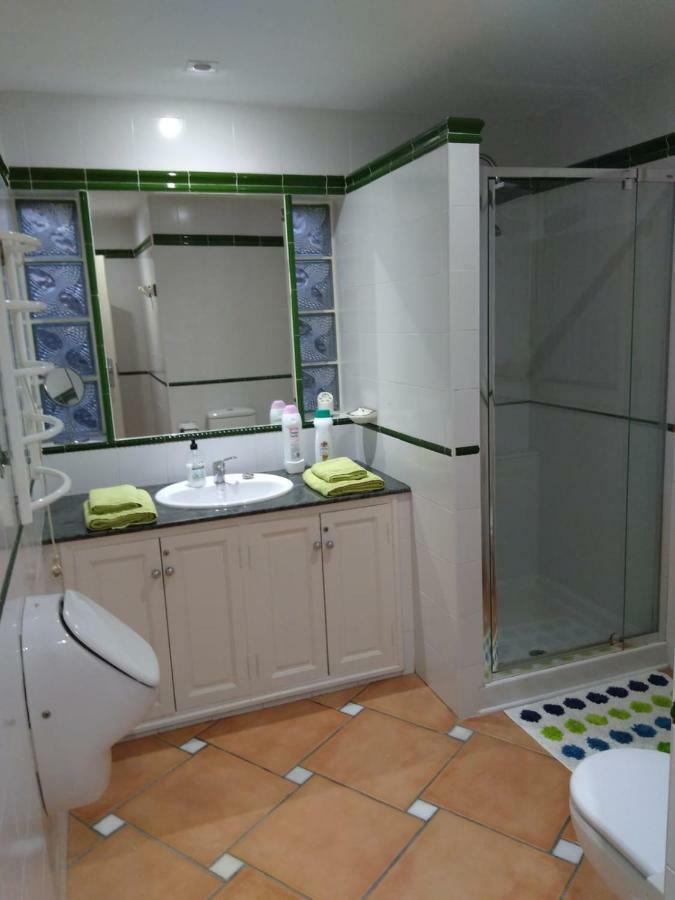 Habitaciones En Casa Centrica Con Piscina Almuñécar Eksteriør bilde
